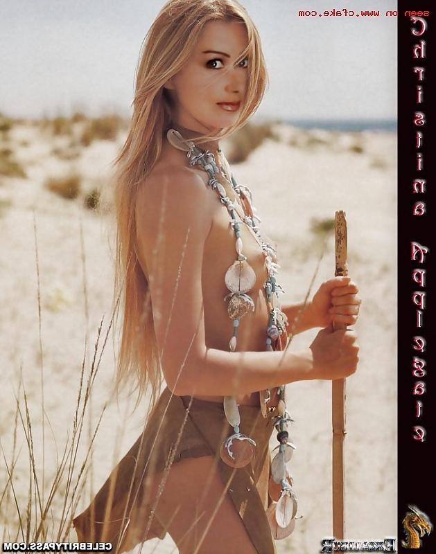 19P Christina Applegate 5