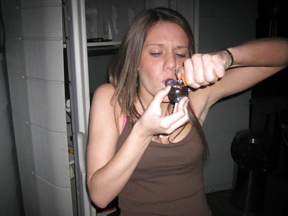 25P Sexy medical cannabis users