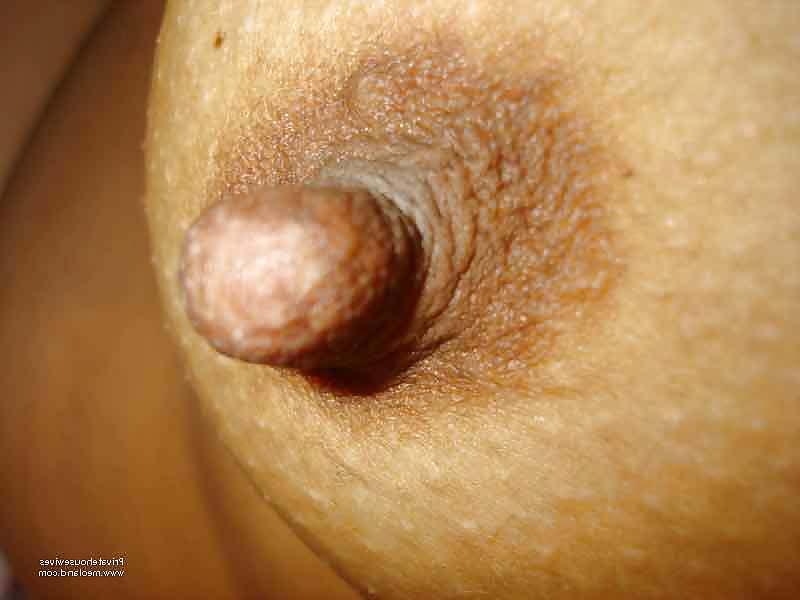 25P Stunning huge nipples and areolas