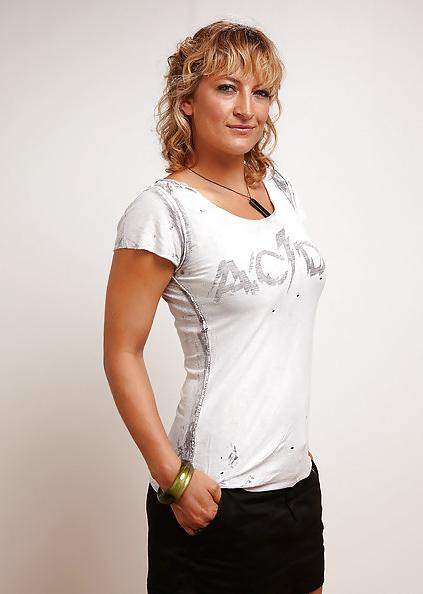 25P Zoe Bell 