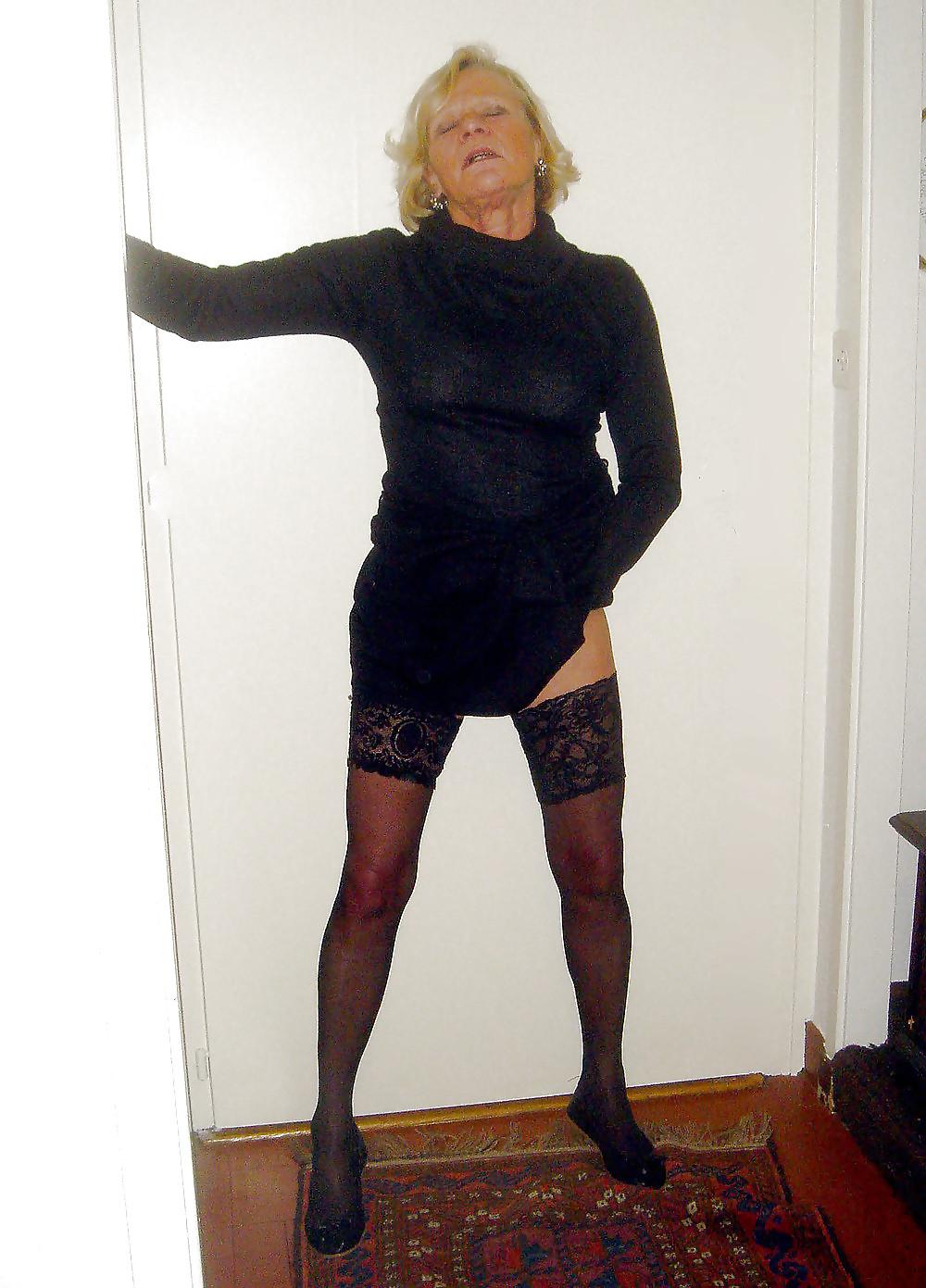 25P Swiss M I L F  Slut  Wife
