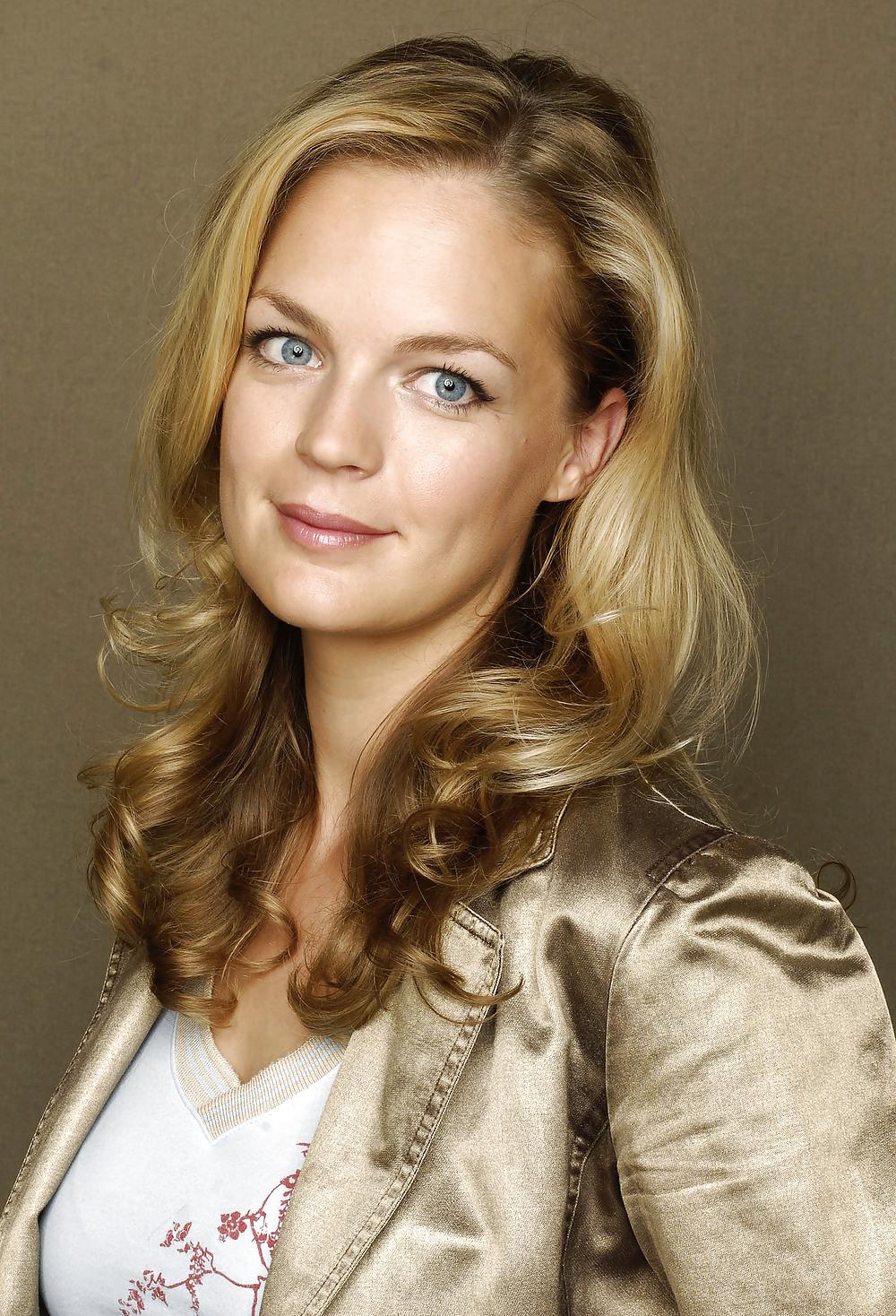 5P Eva Brenner - German TV