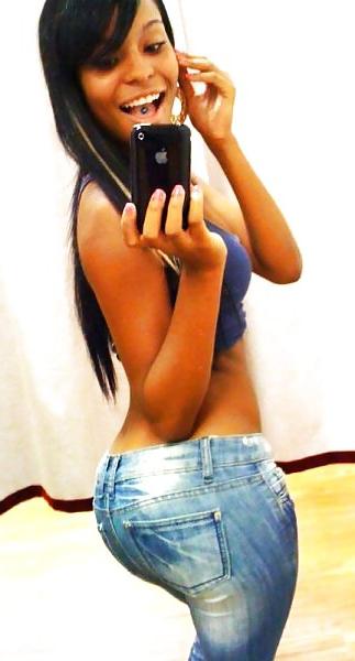 22P TITS, ASS AND GIRLS 