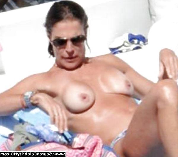 21P Fiona Swarovski Candid Topless Sunbathing Bikini Photos