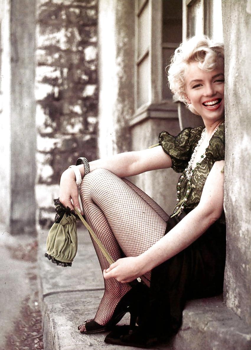 25P Stockings and Things 60