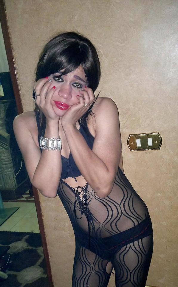 11P Crossdressing 1