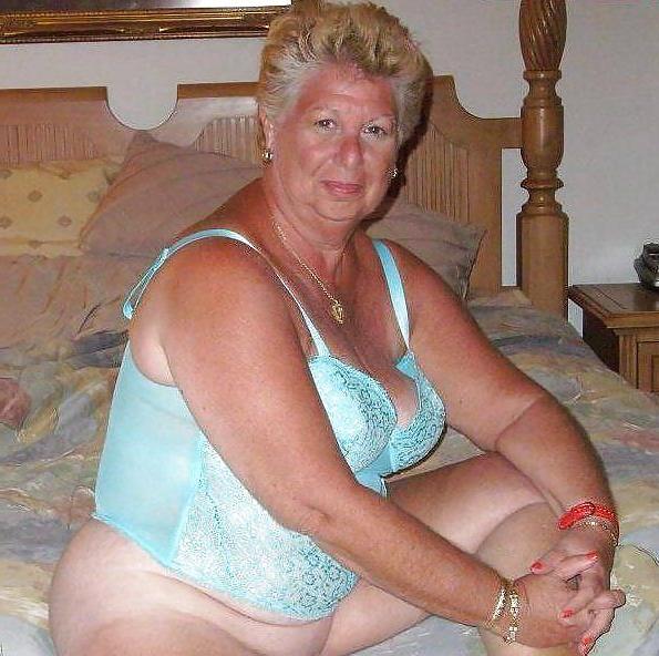 20P Mature-BBW-Ladies 269