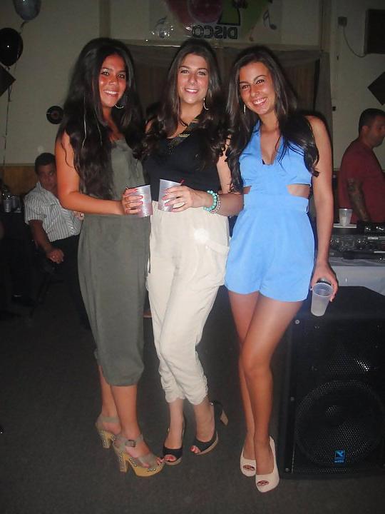 25P Tall and slutty party teen