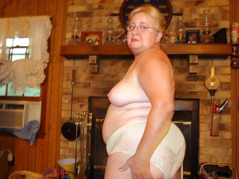 20P Mature-BBW-Ladies 261