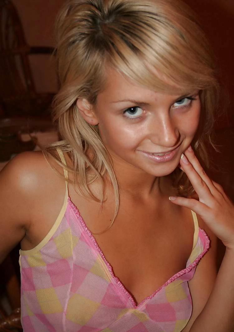 9P YOUNG AND SO HORNY 44