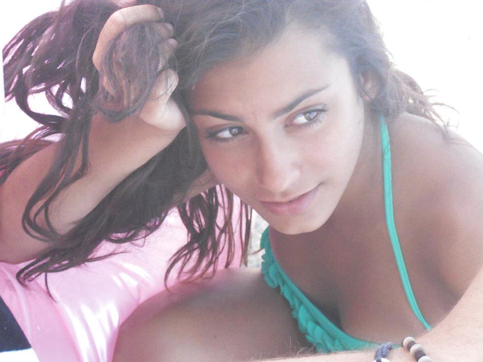 9P Italian girl: Marica