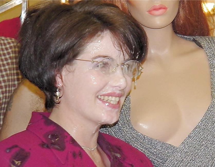 25P Cum onglasses, fcials, women in glasses.