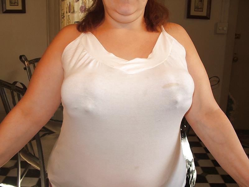 25P Nasty slut with her tits tied