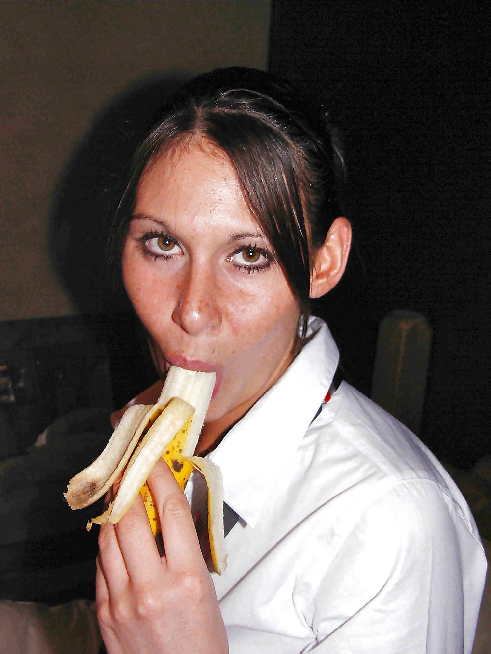 5P She loves the banana
