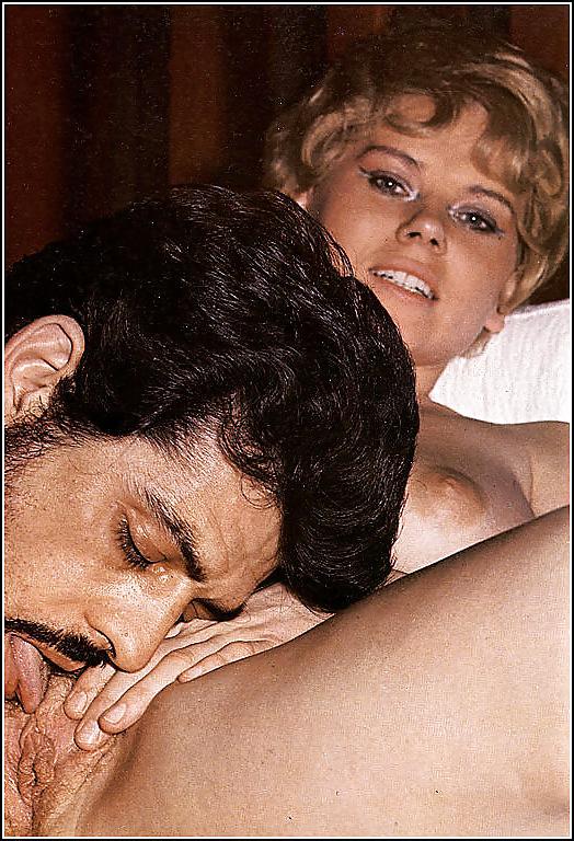 11P Two vintage couples being naughty with each other