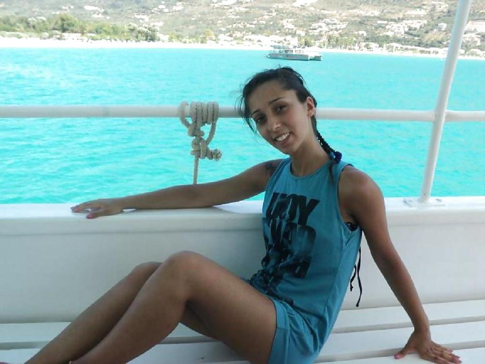 24P Italian girl: Cinzia