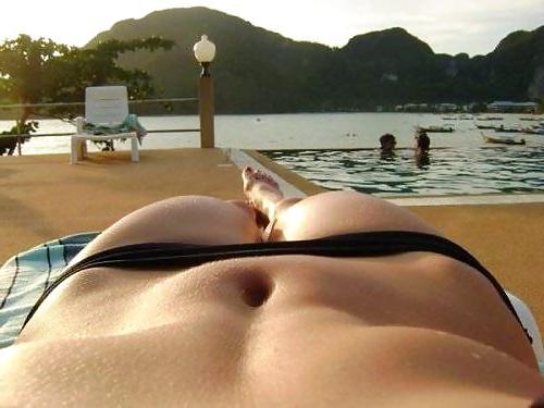 25P Amateur sexy POV self shots. 