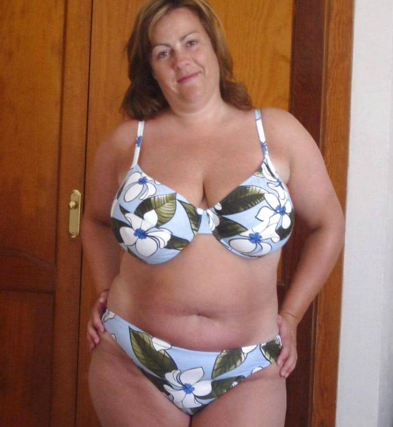 16P Mature-BBW-Ladies 211