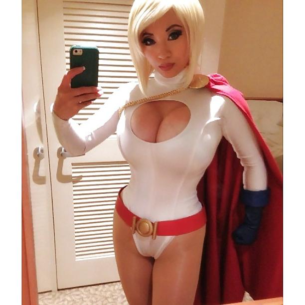 25P Big tits