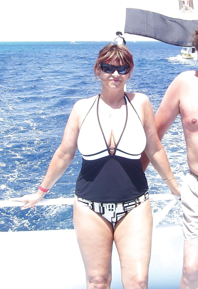 16P My busty teacher
