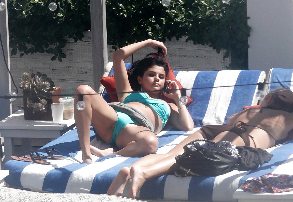 20P Celebrity feet