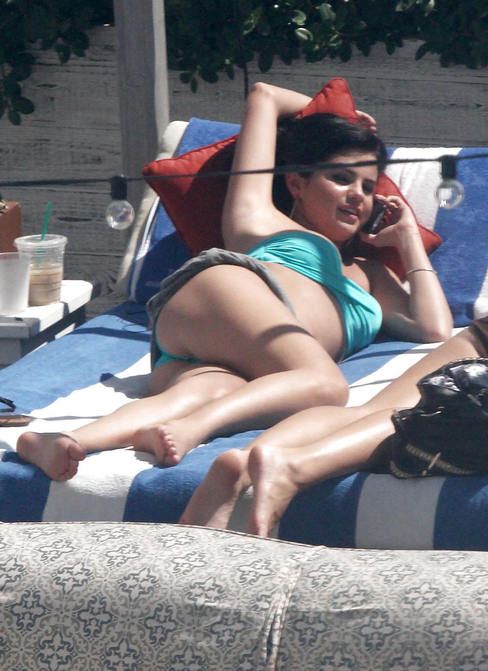 20P Celebrity feet