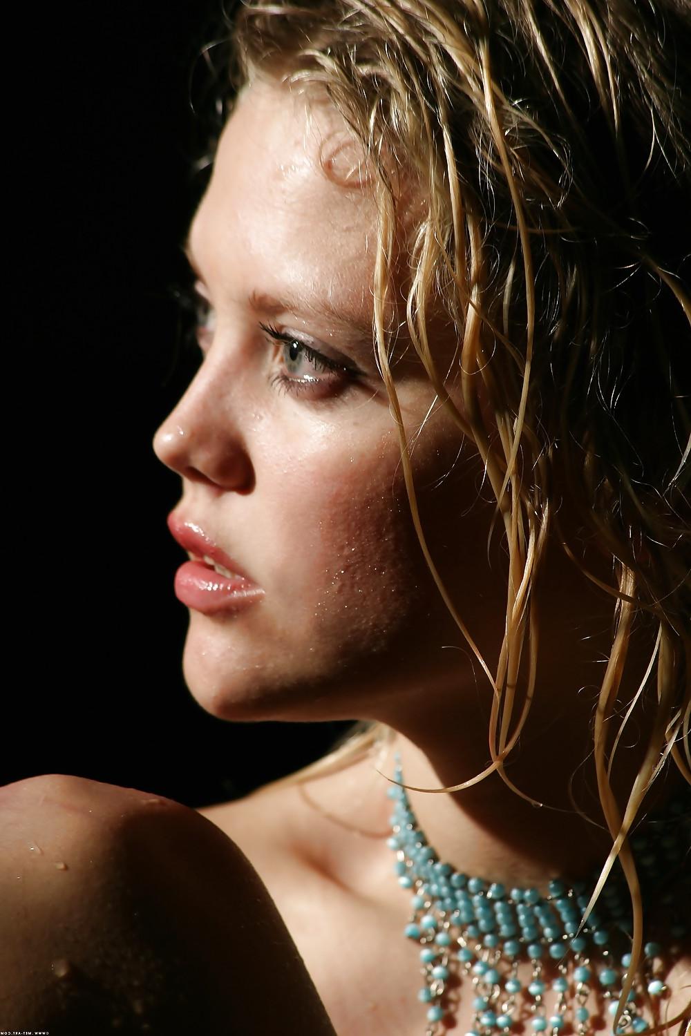 19P Valentina - Young and Innocent