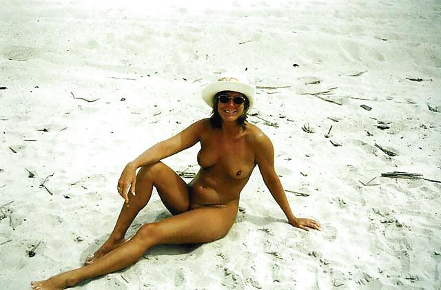 25P Dutch cuckold Inge from Almere 