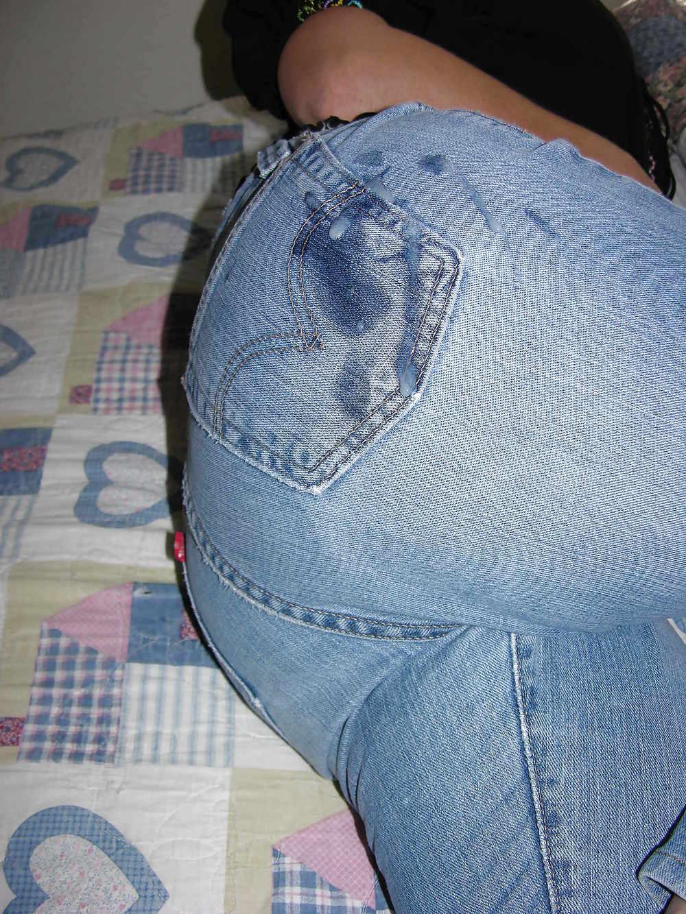 6P Cum on clothes
