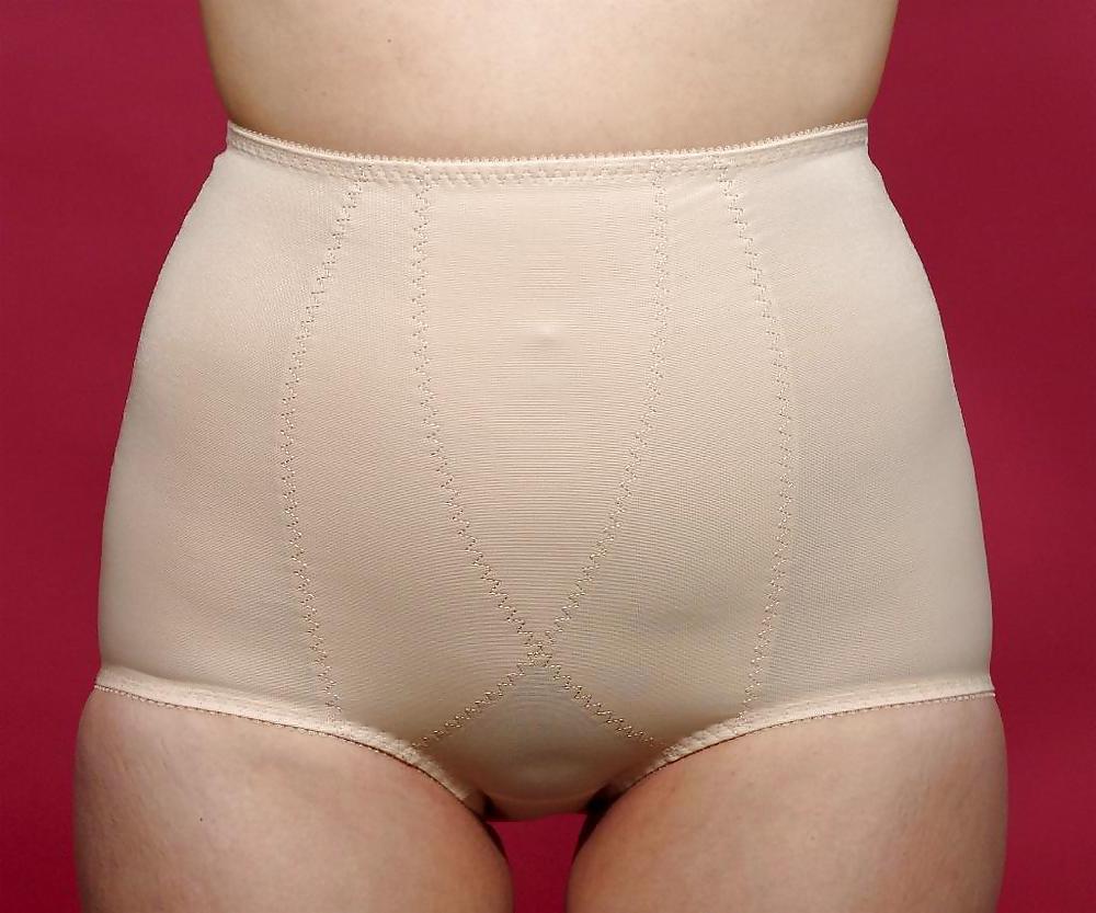 4P Vintage Lingerie # 2
