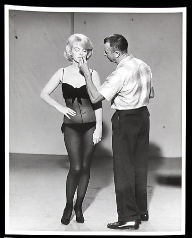 25P Retro and Vintage Lingerie and Pantyhose