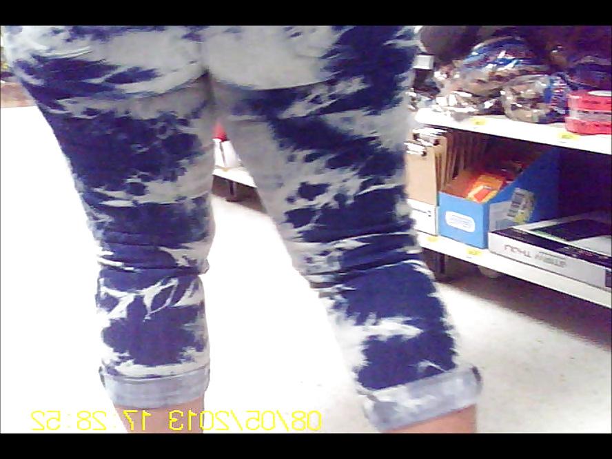 8P Plumper Ass In Funky Jeans