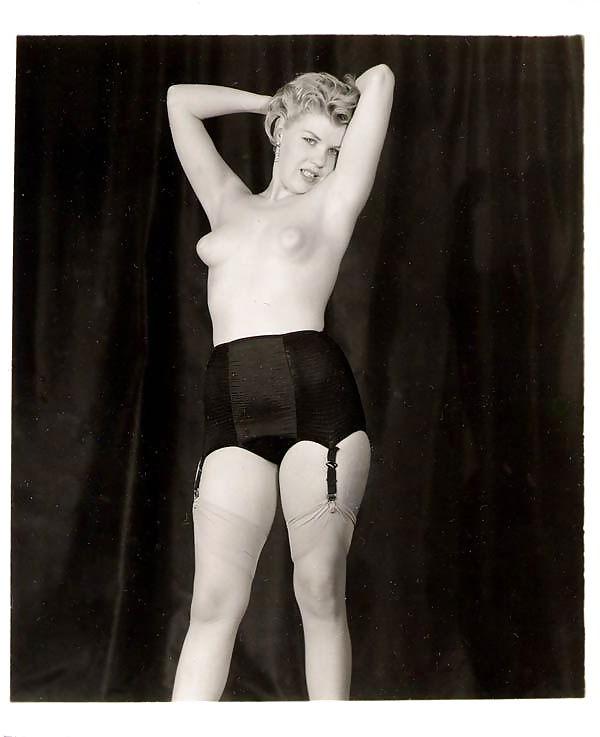 25P Sexy Vintage 1