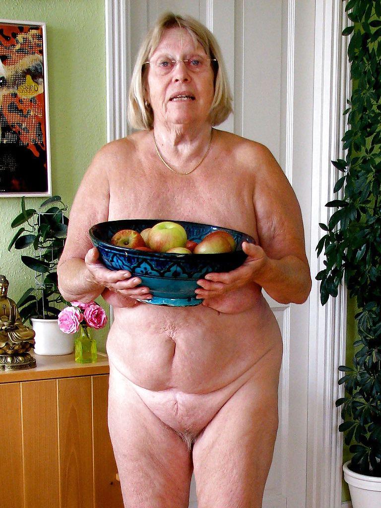 15P Mature-BBW-Ladies 274