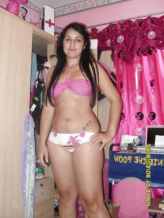 18P Italian girl: Daniela