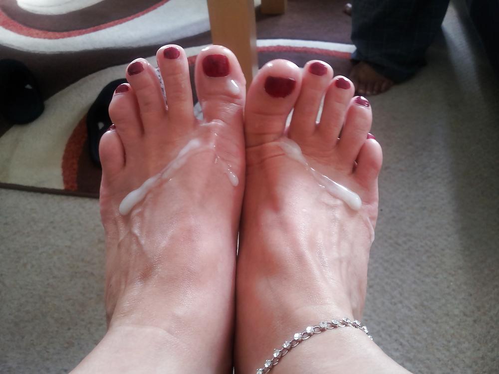 9P More of my cum covered feet 