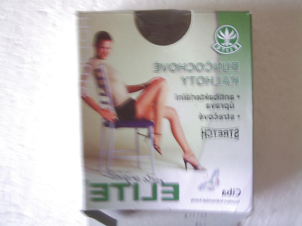 15P In tan pantyhose