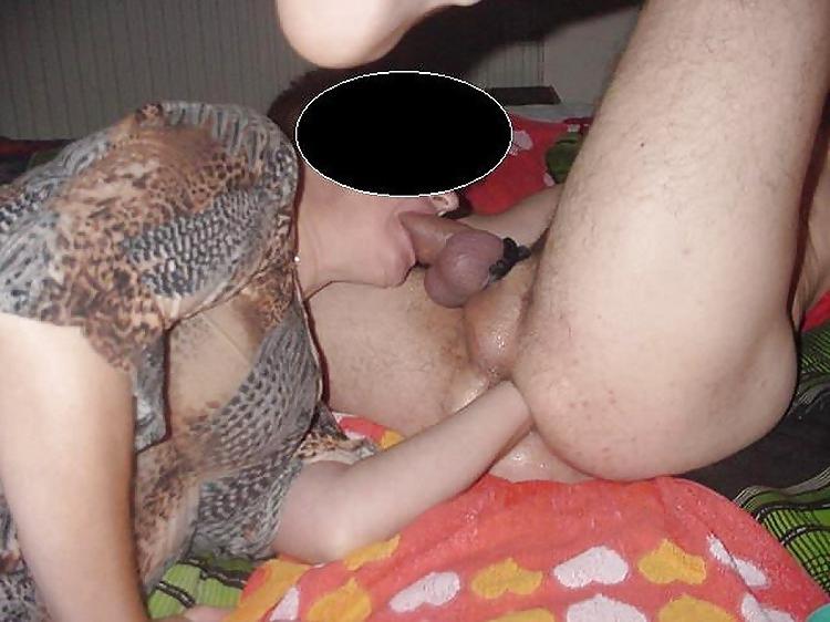 25P Gals fisting and fingering guys