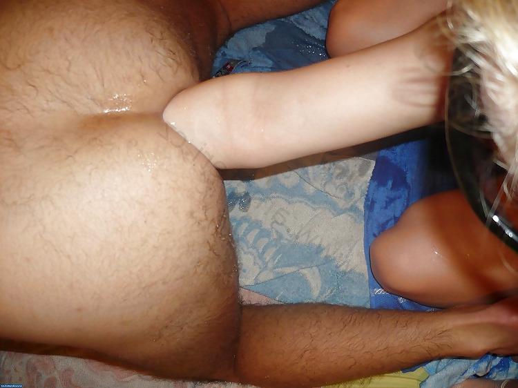 25P Gals fisting and fingering guys