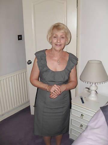 25P G I L F  Slut  1