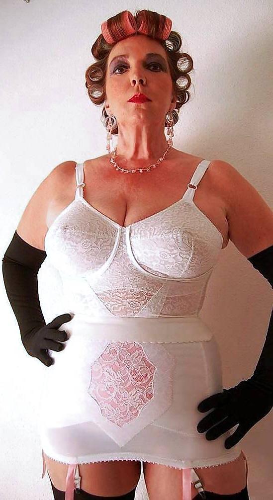 20P Mature-BBW-Ladies 339