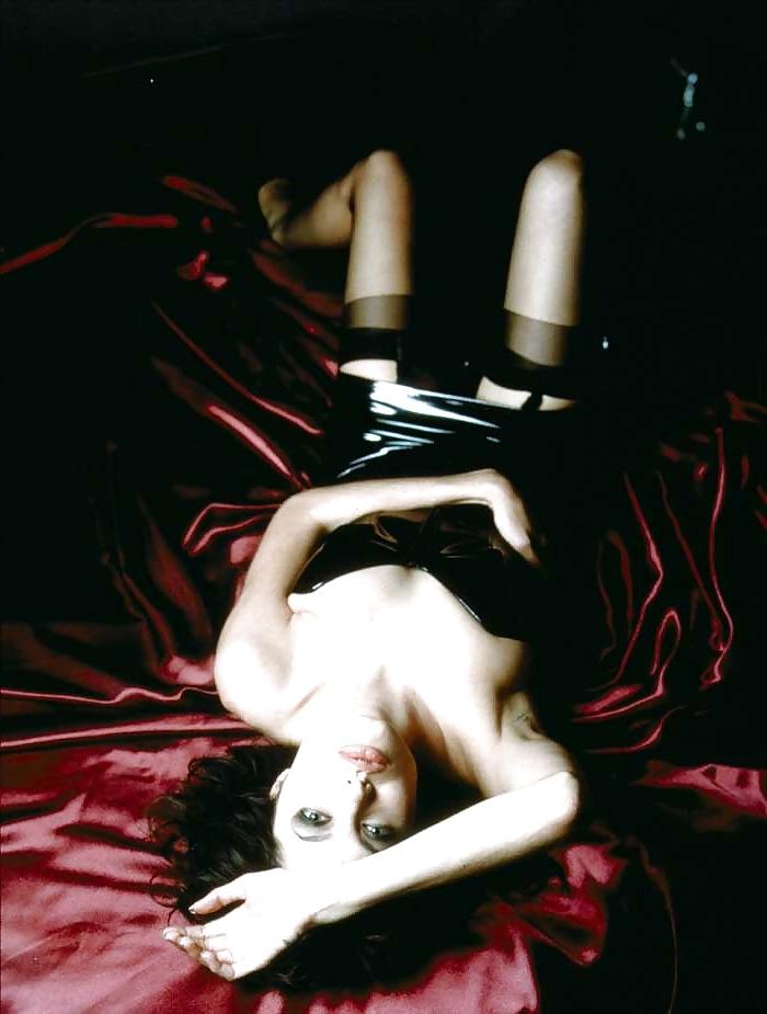 25P Angelina Jolie By twistedworlds