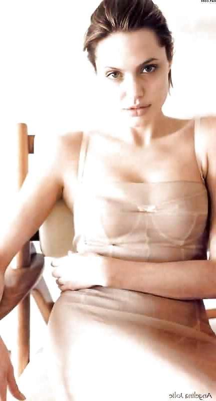 25P Angelina Jolie By twistedworlds