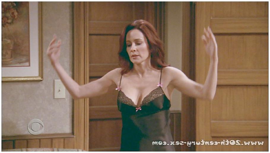 25P Hot Milf Patricia Heaton