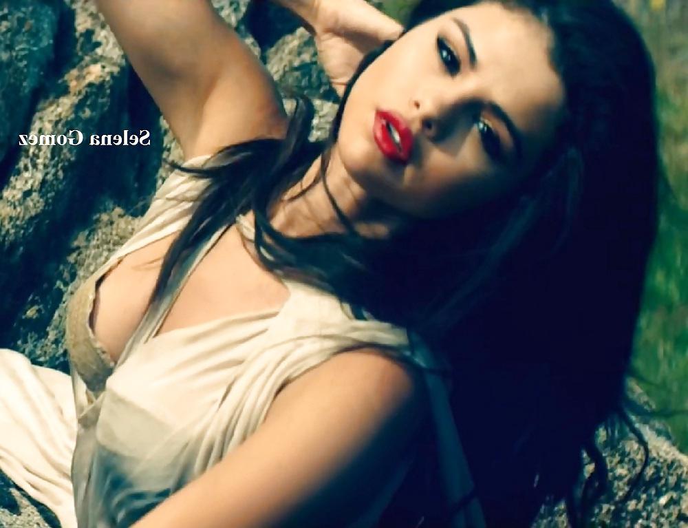 25P This Celebrity Girls Make Me So Horny