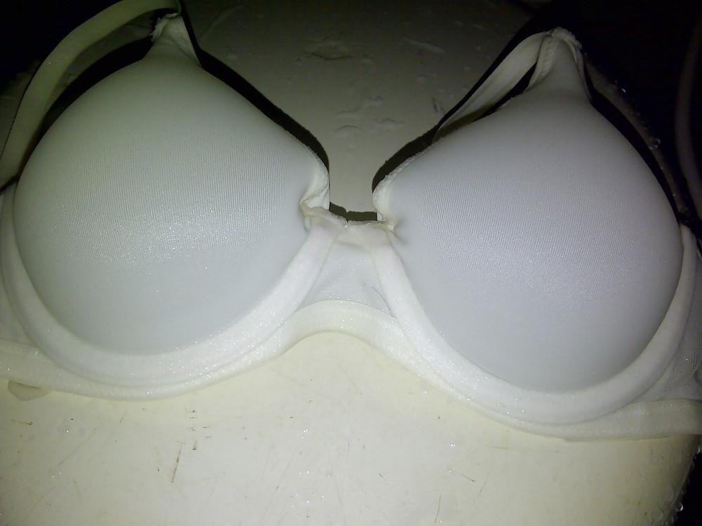 10P Fun with funny balloon bra