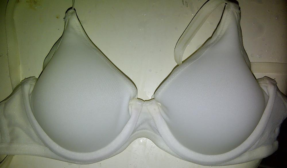 10P Fun with funny balloon bra