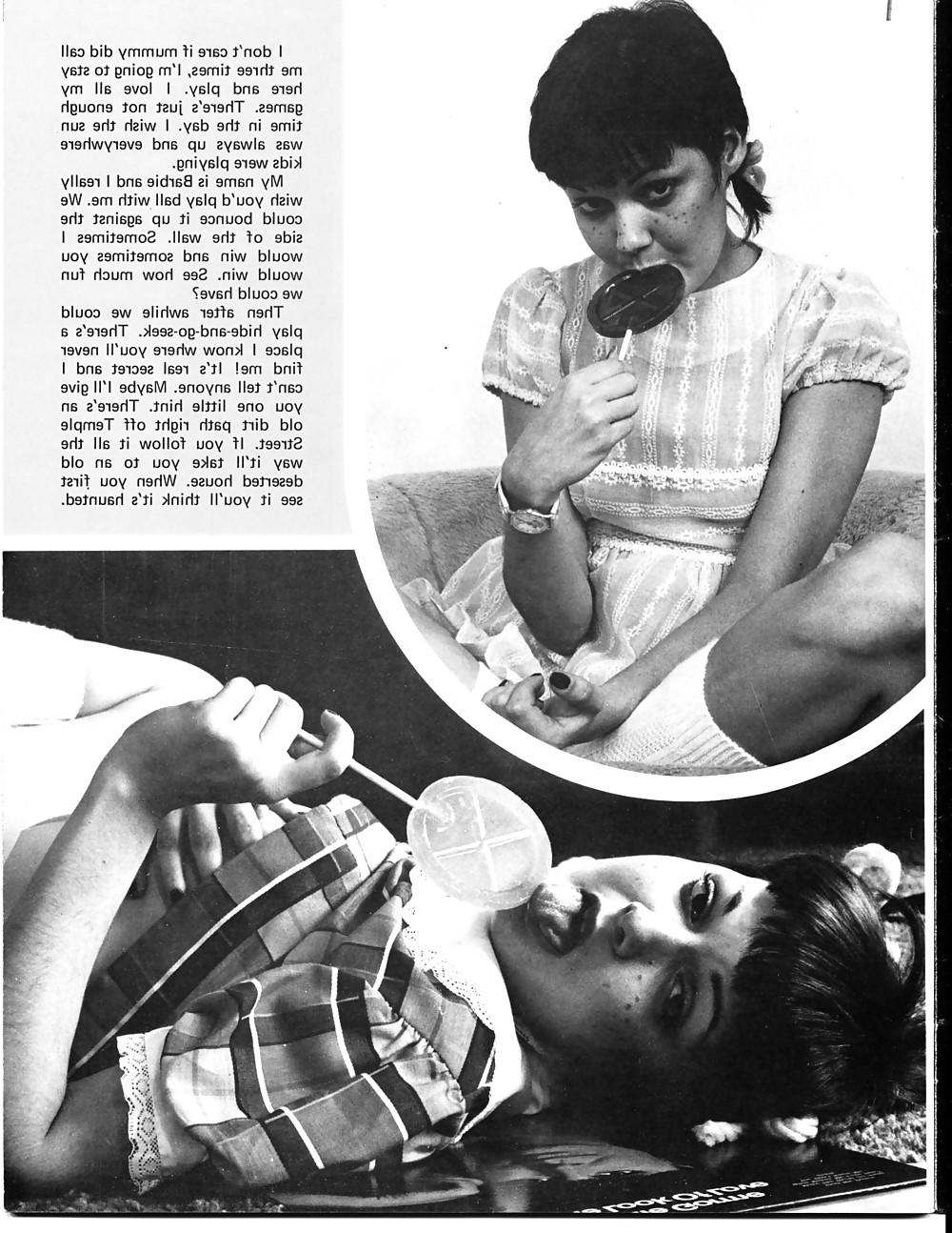 25P Vintage Magazines Just 18 01