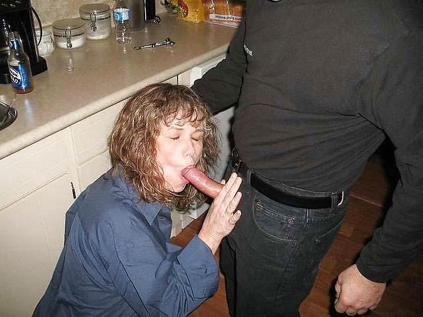 25P Sucking Some Cock