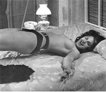 12P Vintage damsel in distress